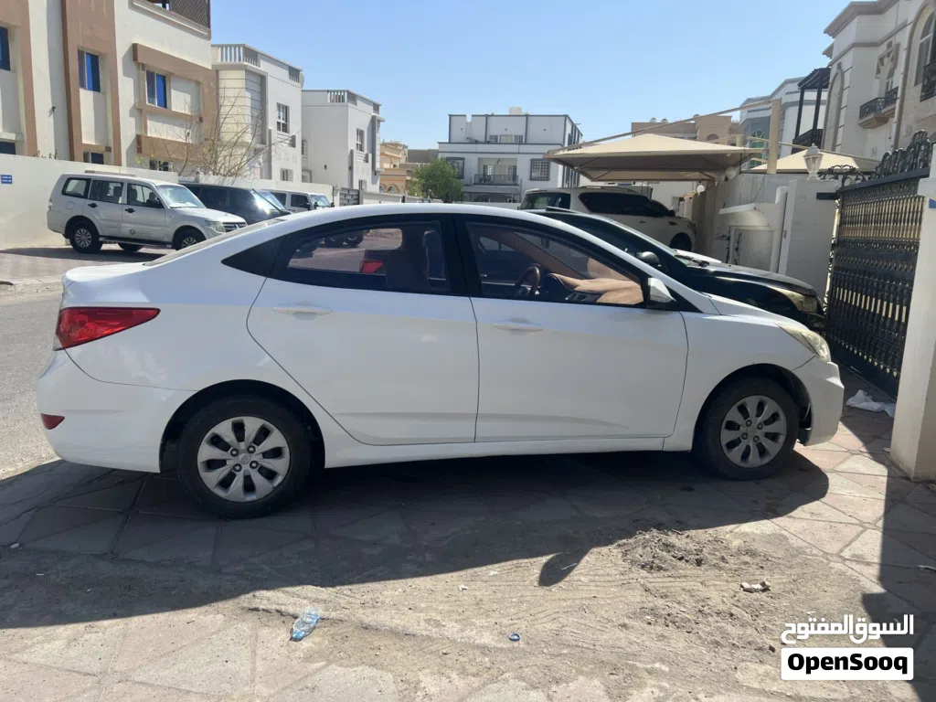 Hyundai Accent Standard