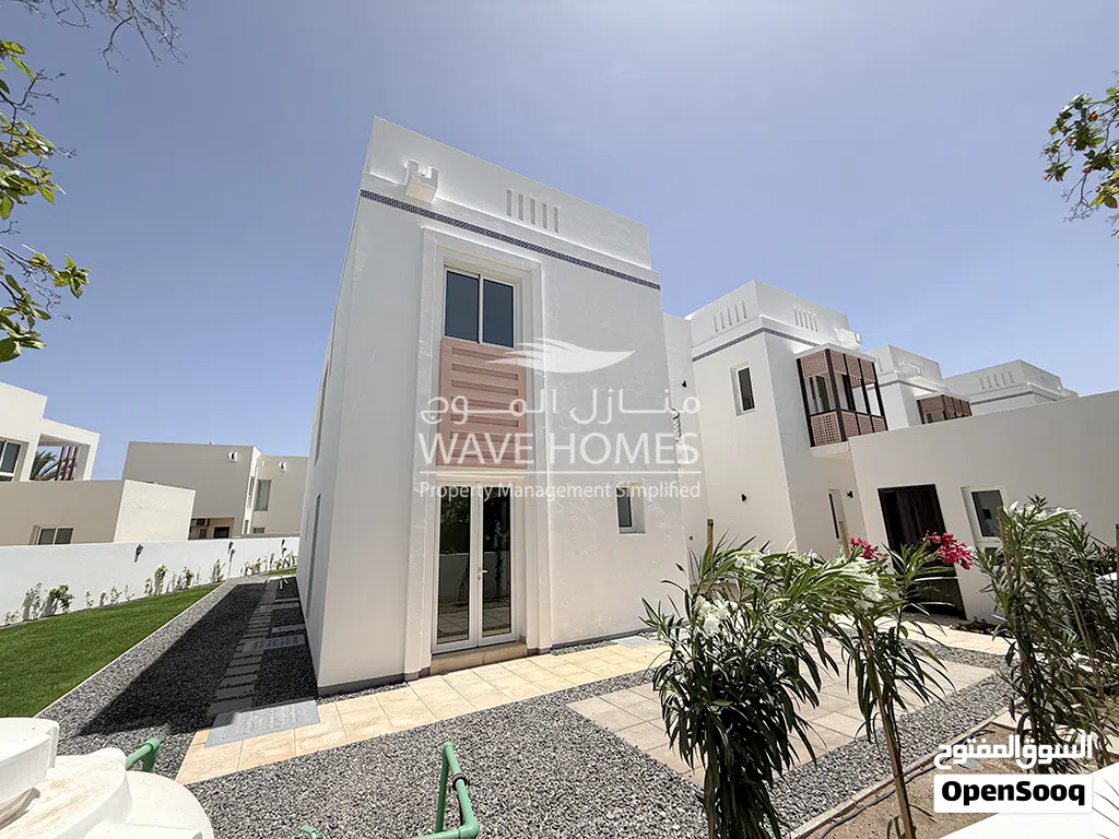 5 Bedroom Santini D2 Villa for Sale in Al Mouj Muscat Villa for Sale فيلا من 5 غرف نوم للبيع