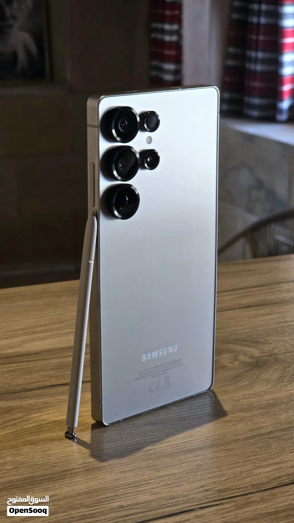 Samsung Galaxy S25 Ultra 256 Gb used only 1 week
