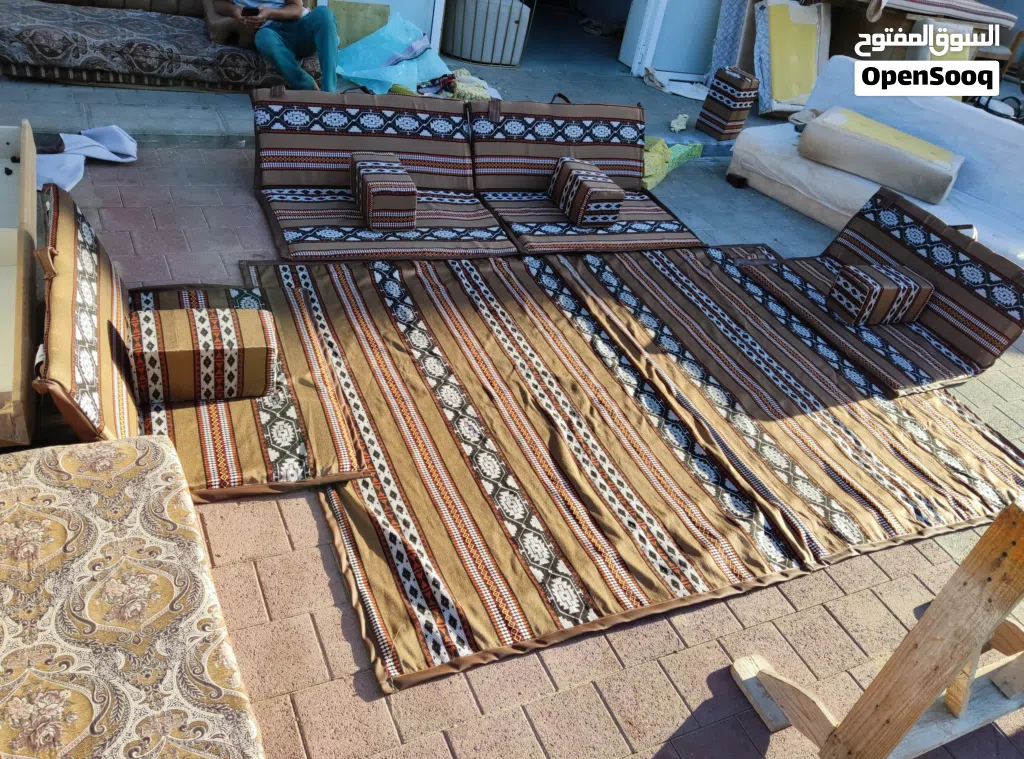 مفروشات الاناقه