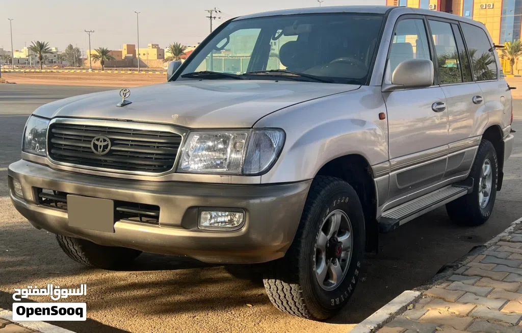Toyota Land Cruiser GXR