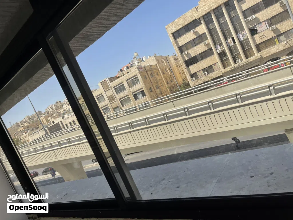 مكتب للايجار في الشميساني ( موقع مميز) بمساحة 160 م
