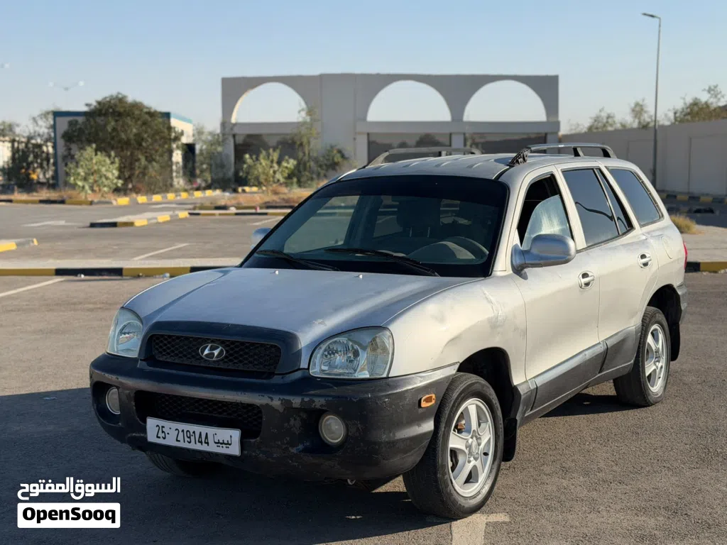 Hyundai Santa Fe Blue