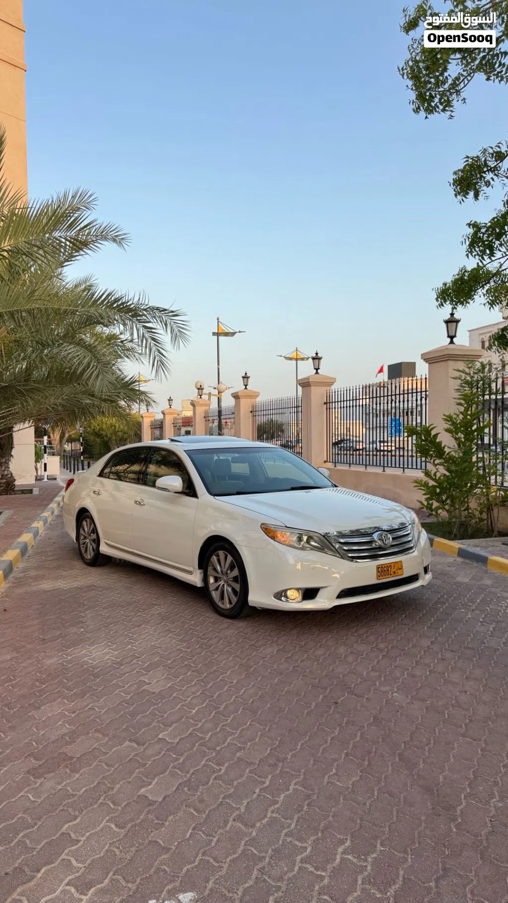 Toyota Avalon XLE
