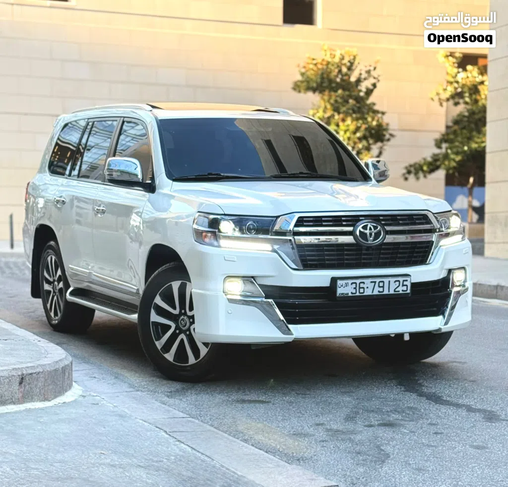 Toyota Land Cruiser GXR