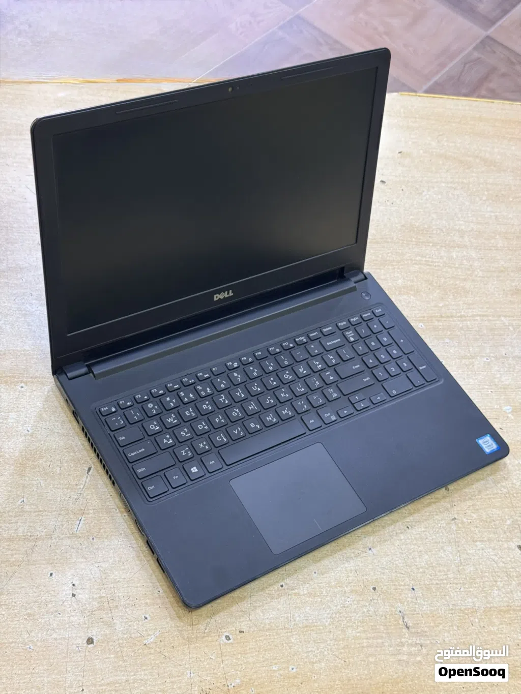 DELL Vostro 15