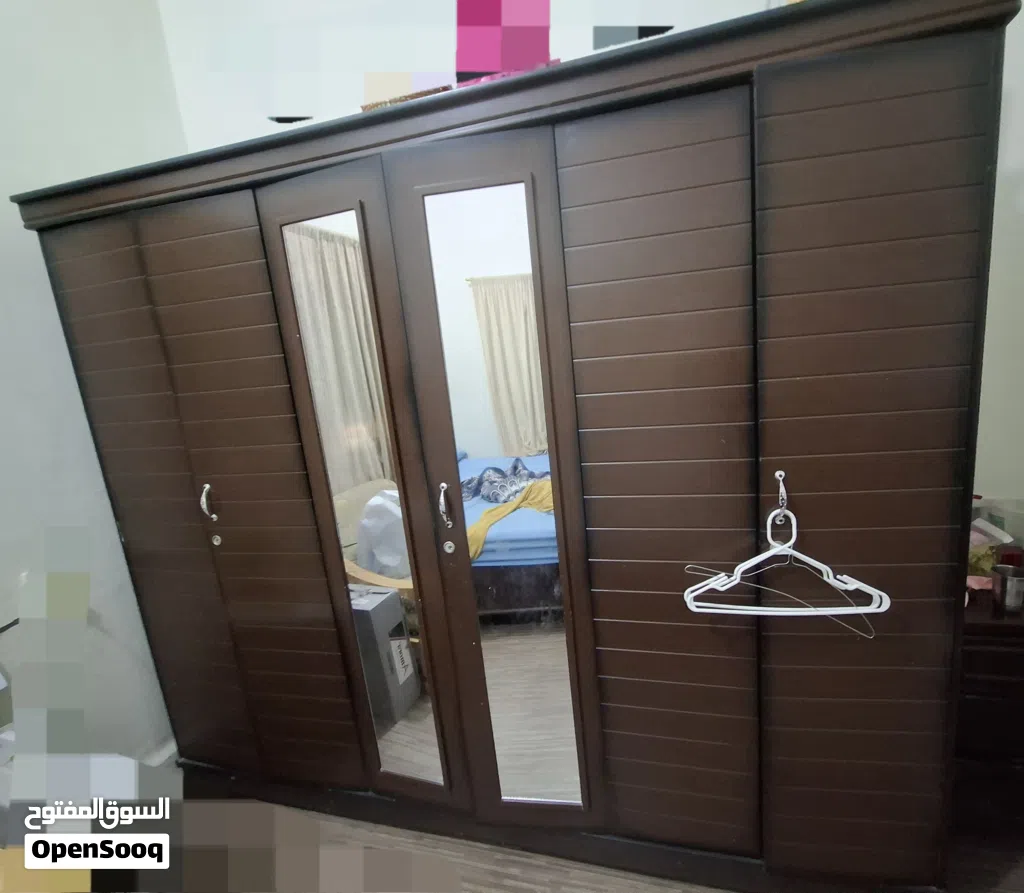 2 دولاب صغير وكبير
