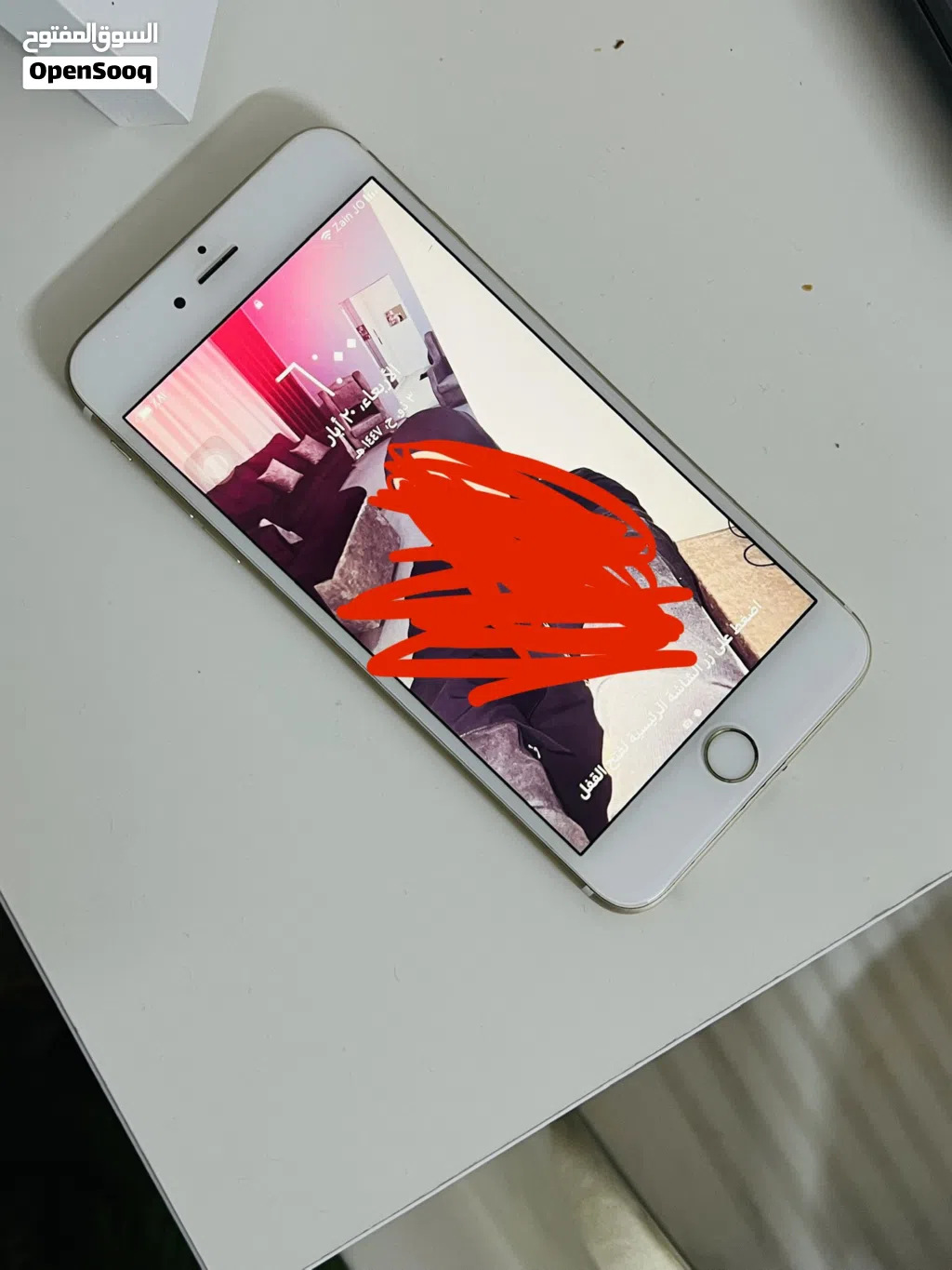 ايفون 6s plas 64g بطاريته 100% استخدام بنت معاه كڤرات وشاحن حالته جيده وكاميرته واضحة 100%