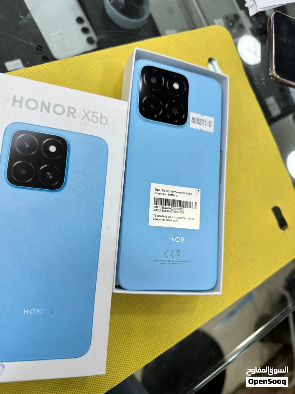 HONOR X5B مستخدم بحالة الوكاله مع جميع الاغراد كفالة الشركه شغاله لون ازرق 128G