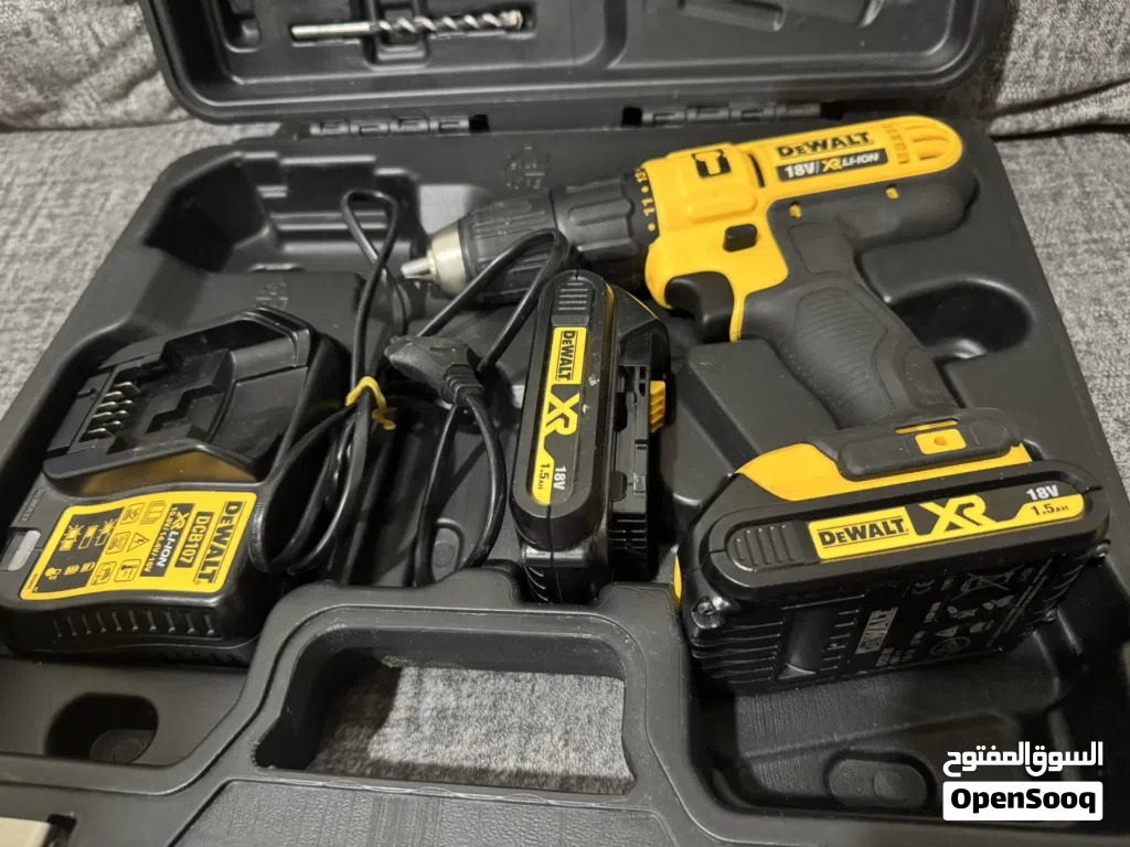 درل شحن DEWALT 18v ا