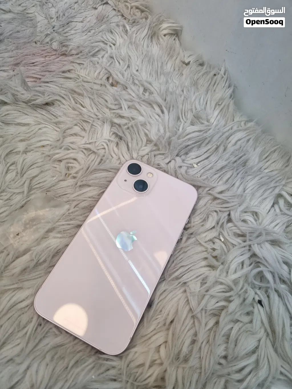iPhone 13 //128Gag //battery:72. ايفون 13 عادي بحاله ممتازه. 128//مساحه
