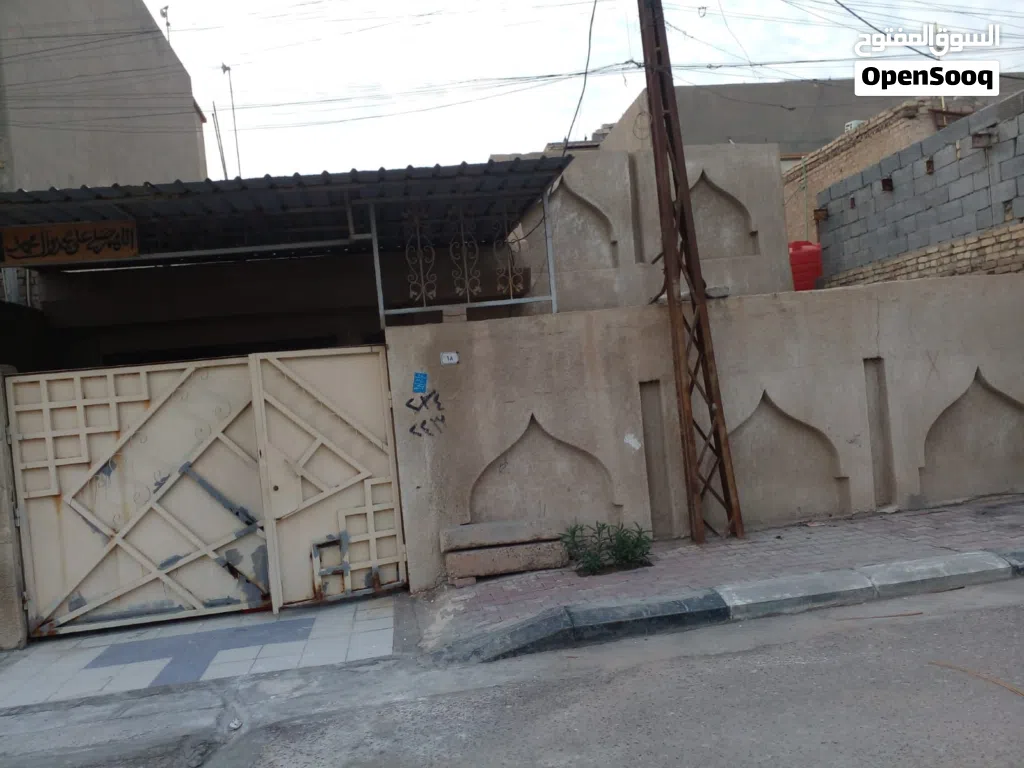 بيت للايجار في الجنينة قرب الشارع التجاري