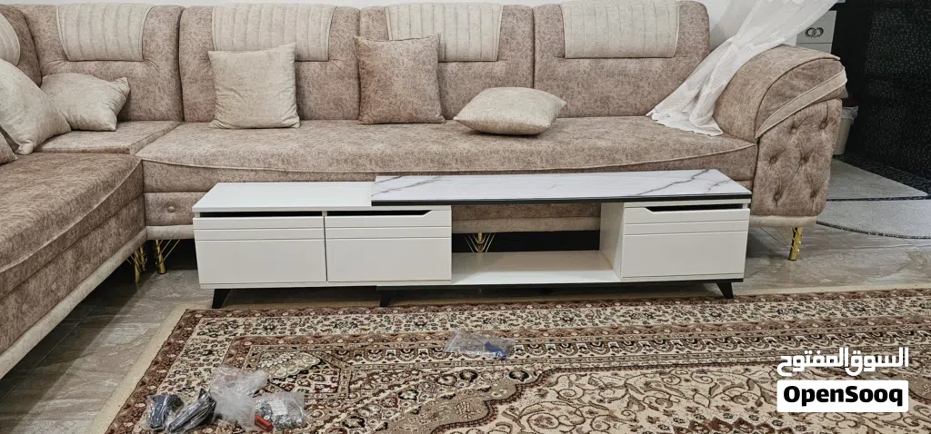 طاولات تلفزيون وطاولة قهوة
