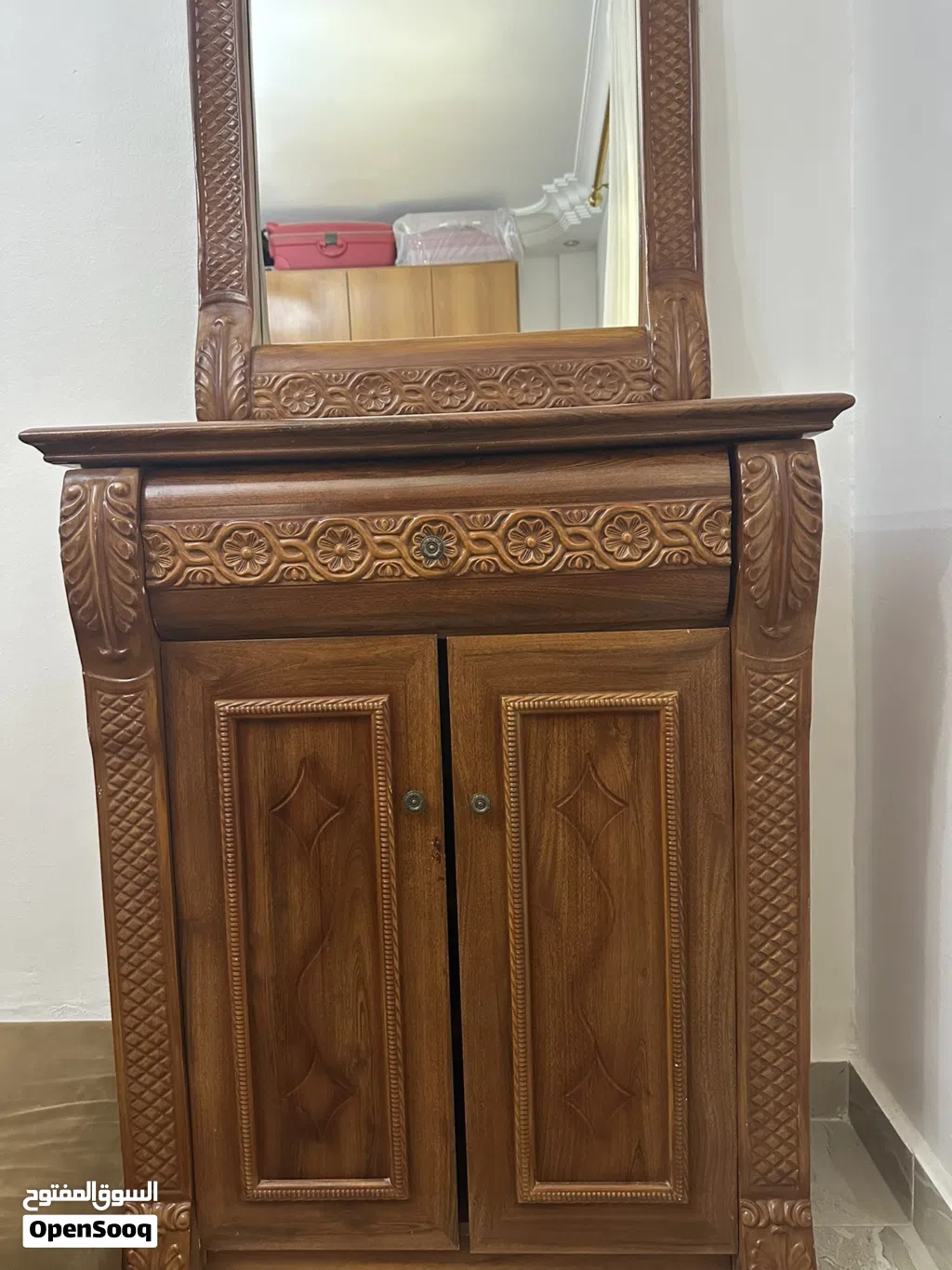 مدخل ورف احذية اللوح اصلي
