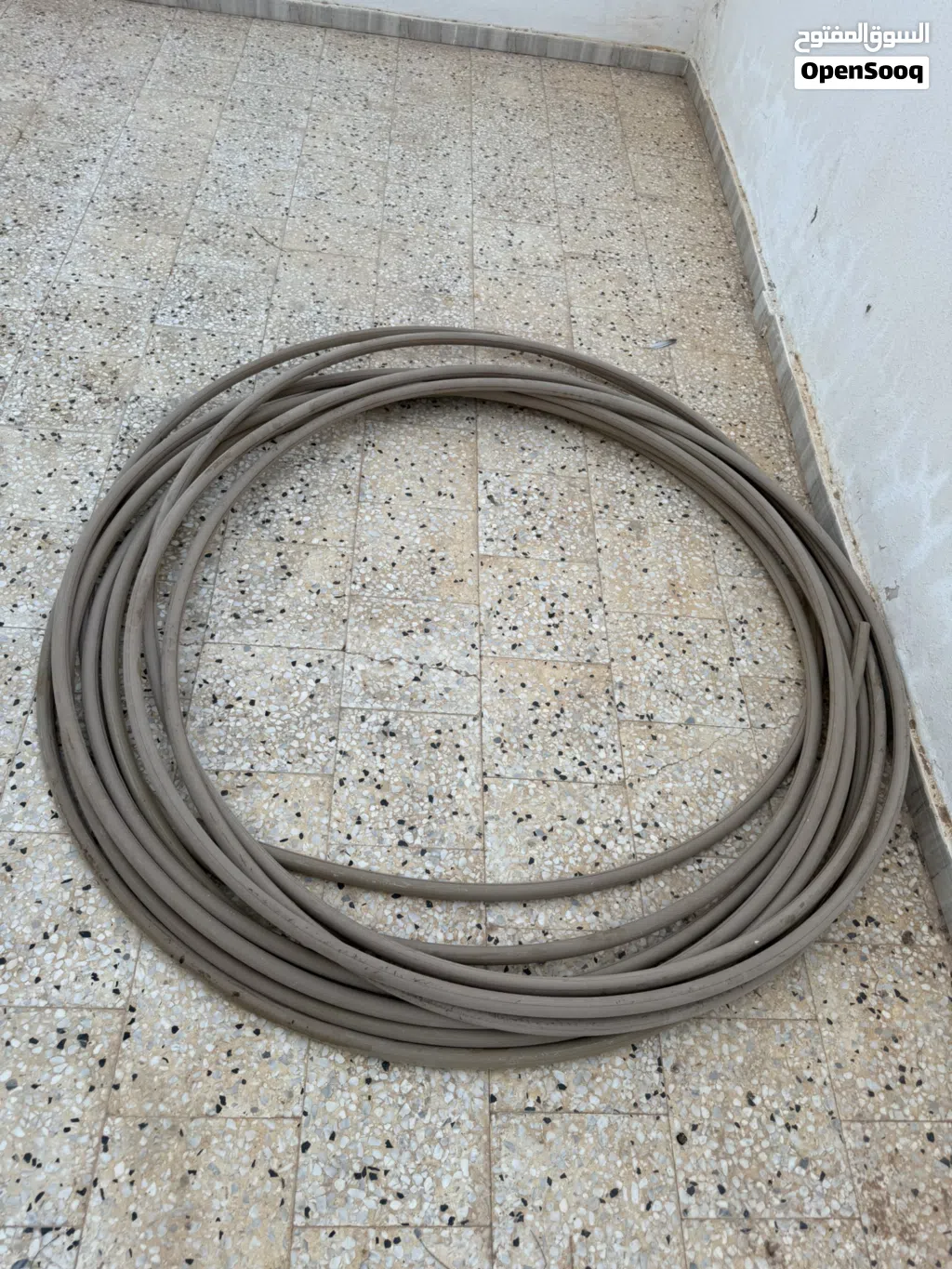 جعبة واحد إنش