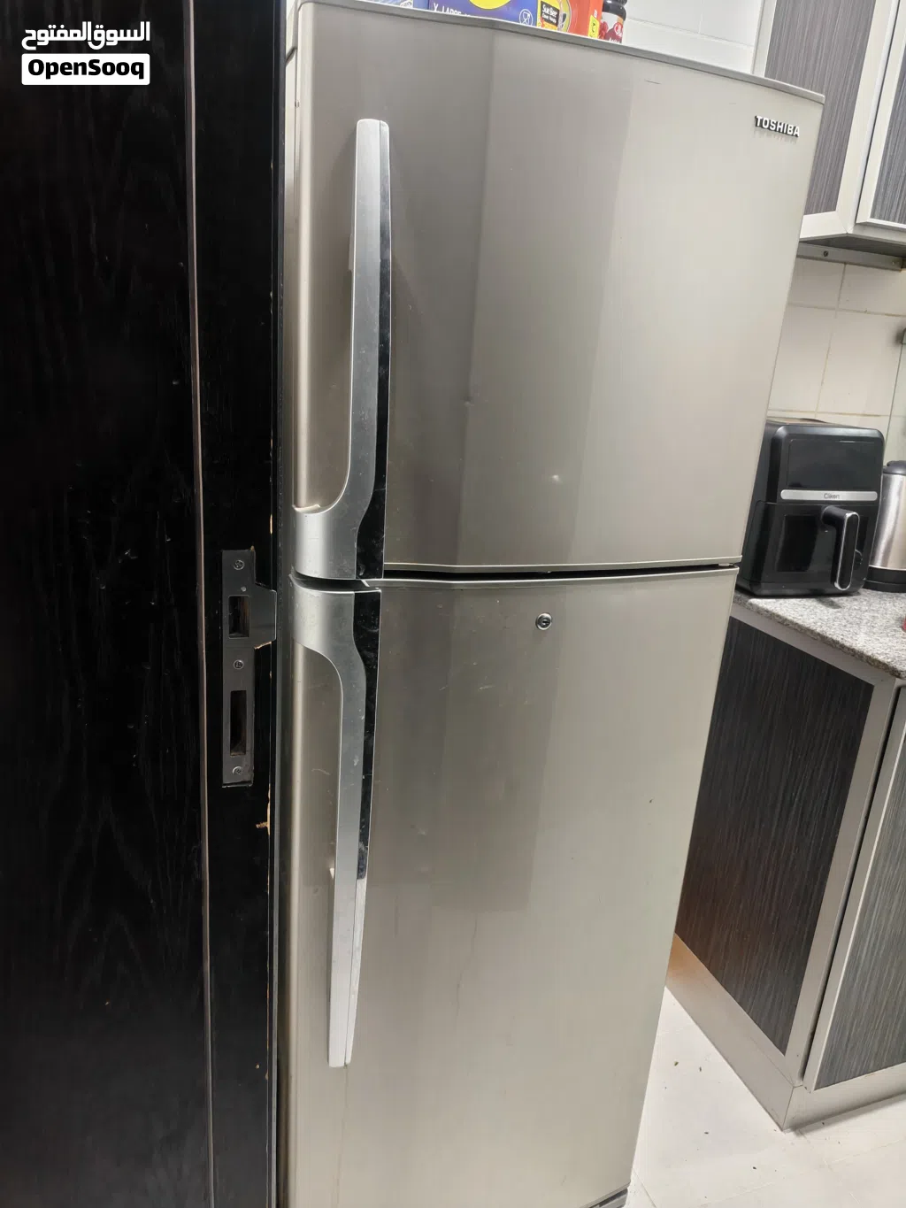 Toshiba 320L refrigerator for sale