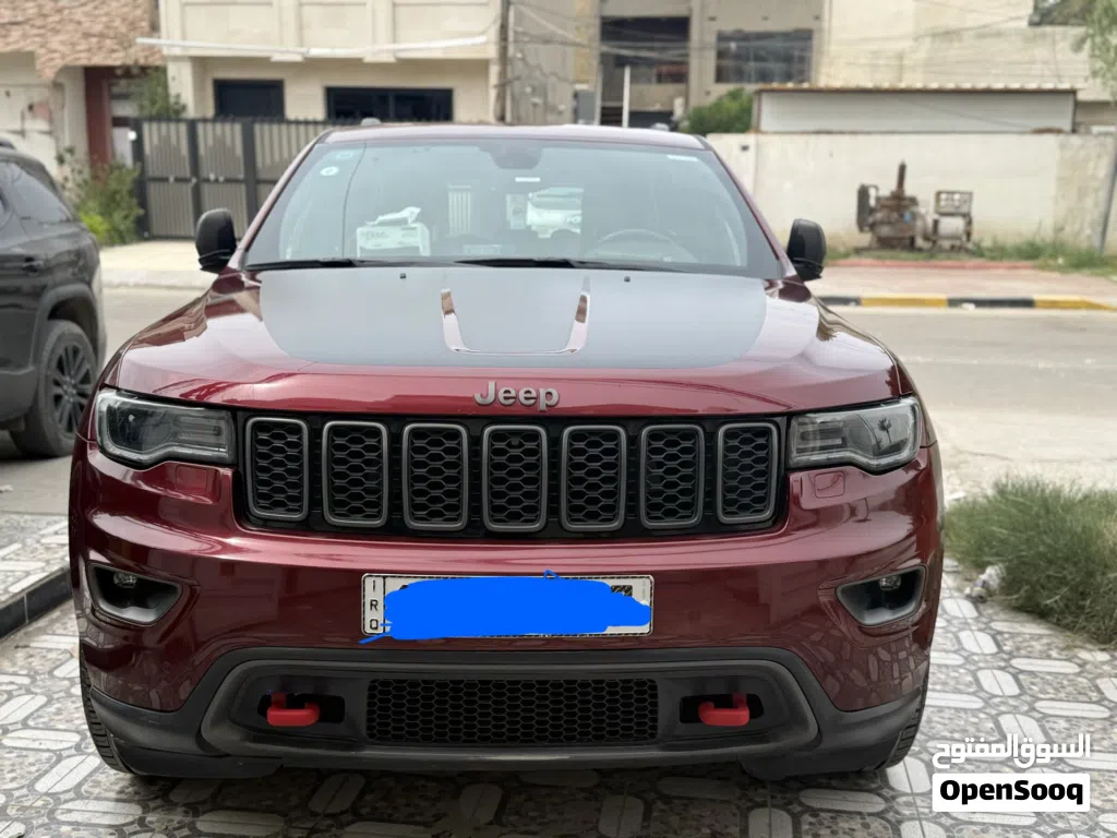 جيب جراند شيروكى Trailhawk 4xe
