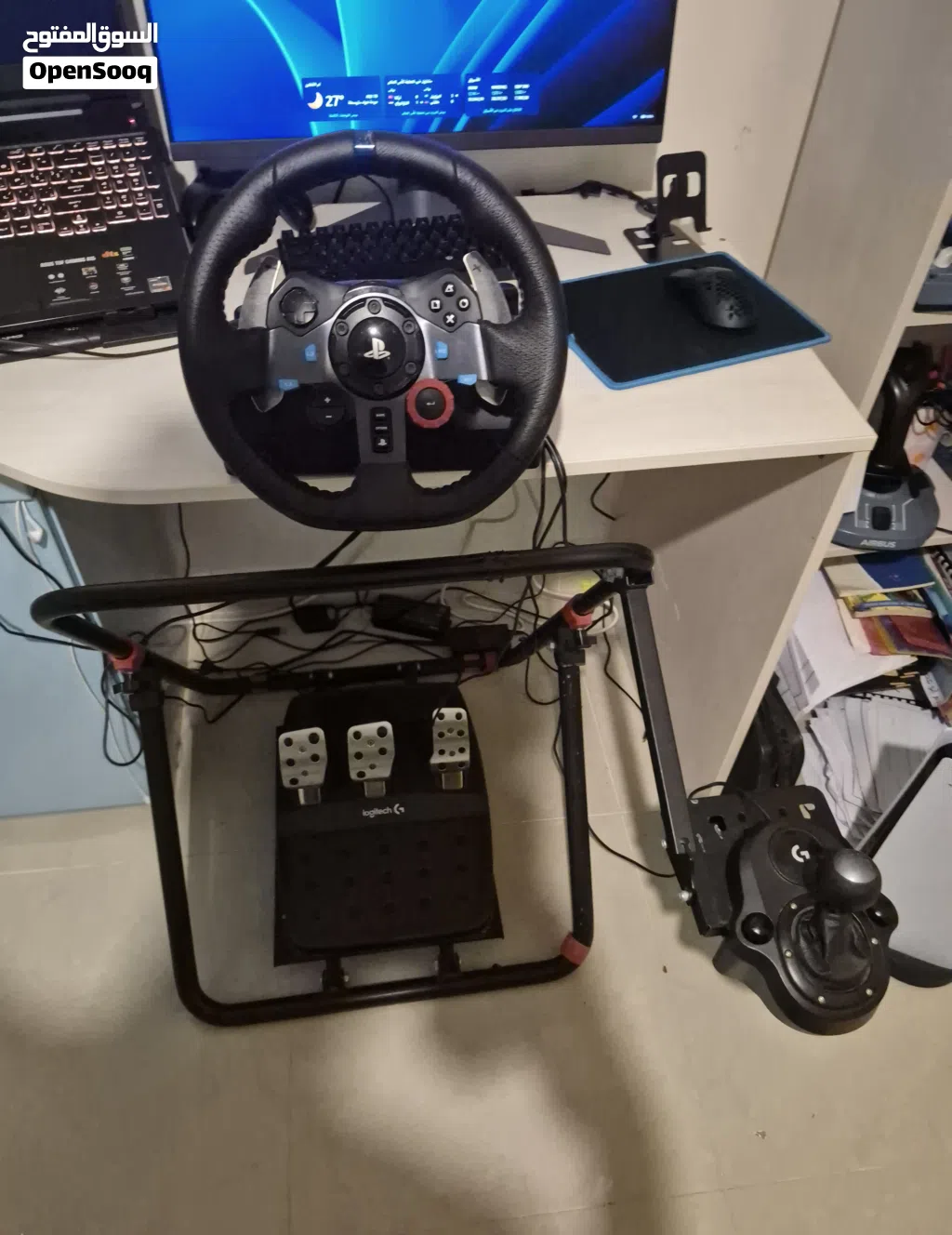 لوجيتك جي 29 ستيرنغ مع دعسات و جير عادي الكل في حالة ممتازة جدا جدا جدا Logitech G29 racing wheel
