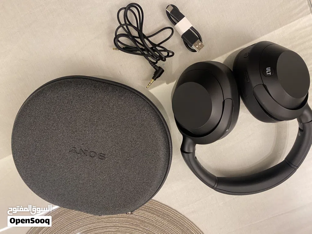 سماعات Sony headphones ULT السعر قابل للتفاوض
