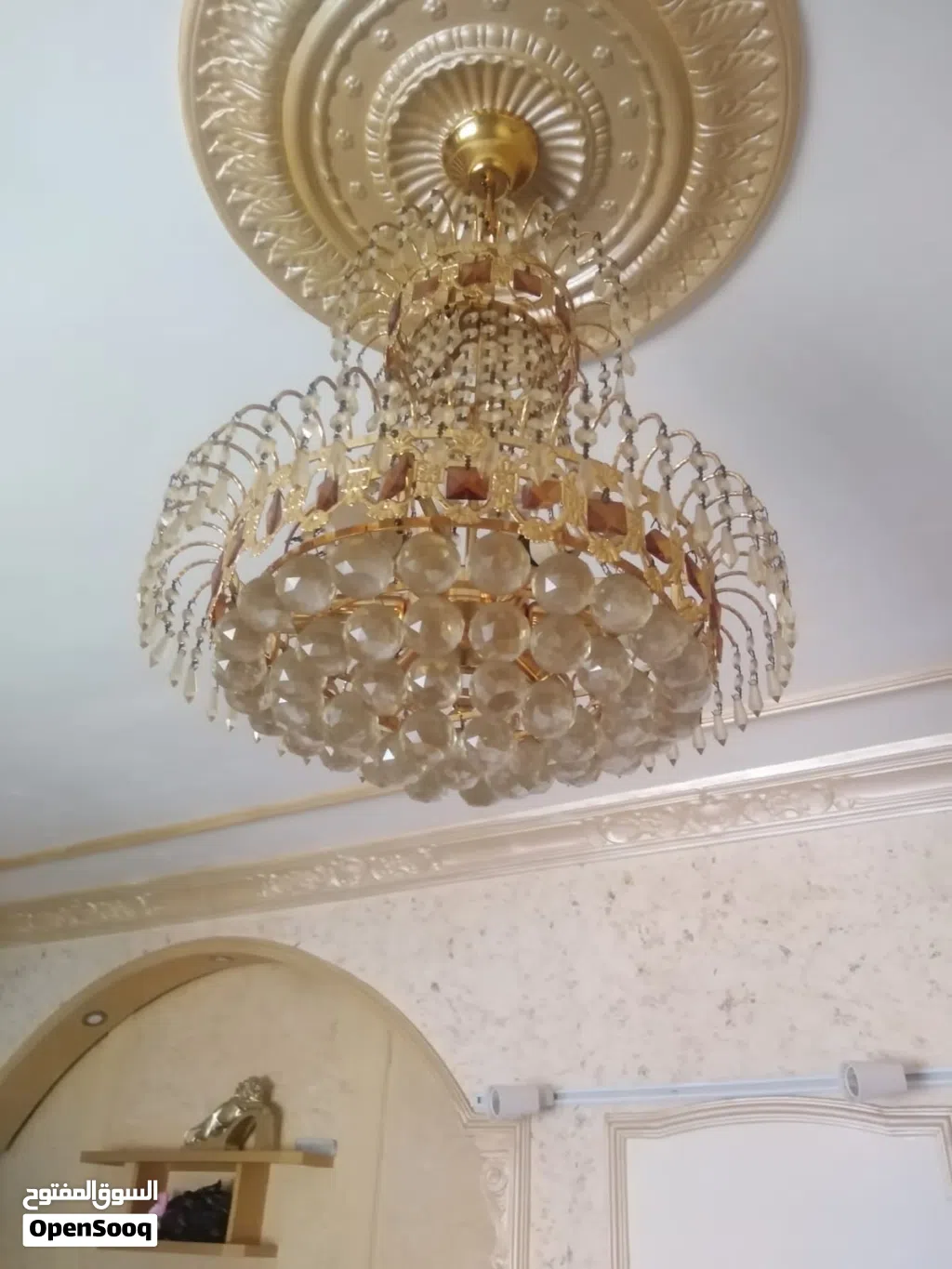 ثريات سقف عدد 2
