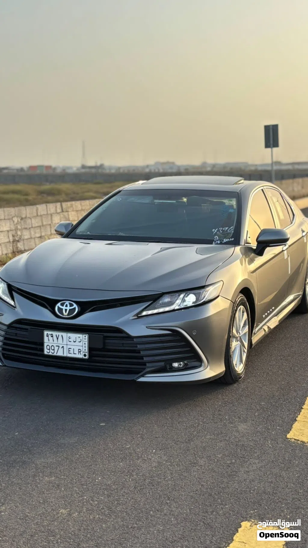 Toyota Camry GLE