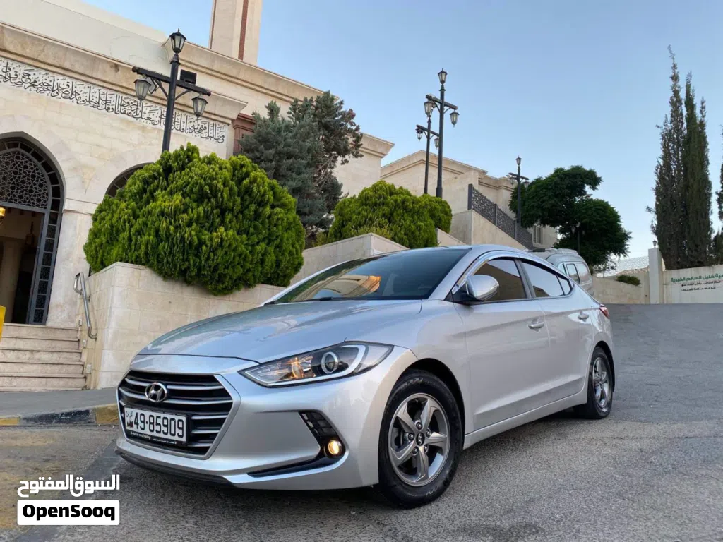 Hyundai Avante Standard
