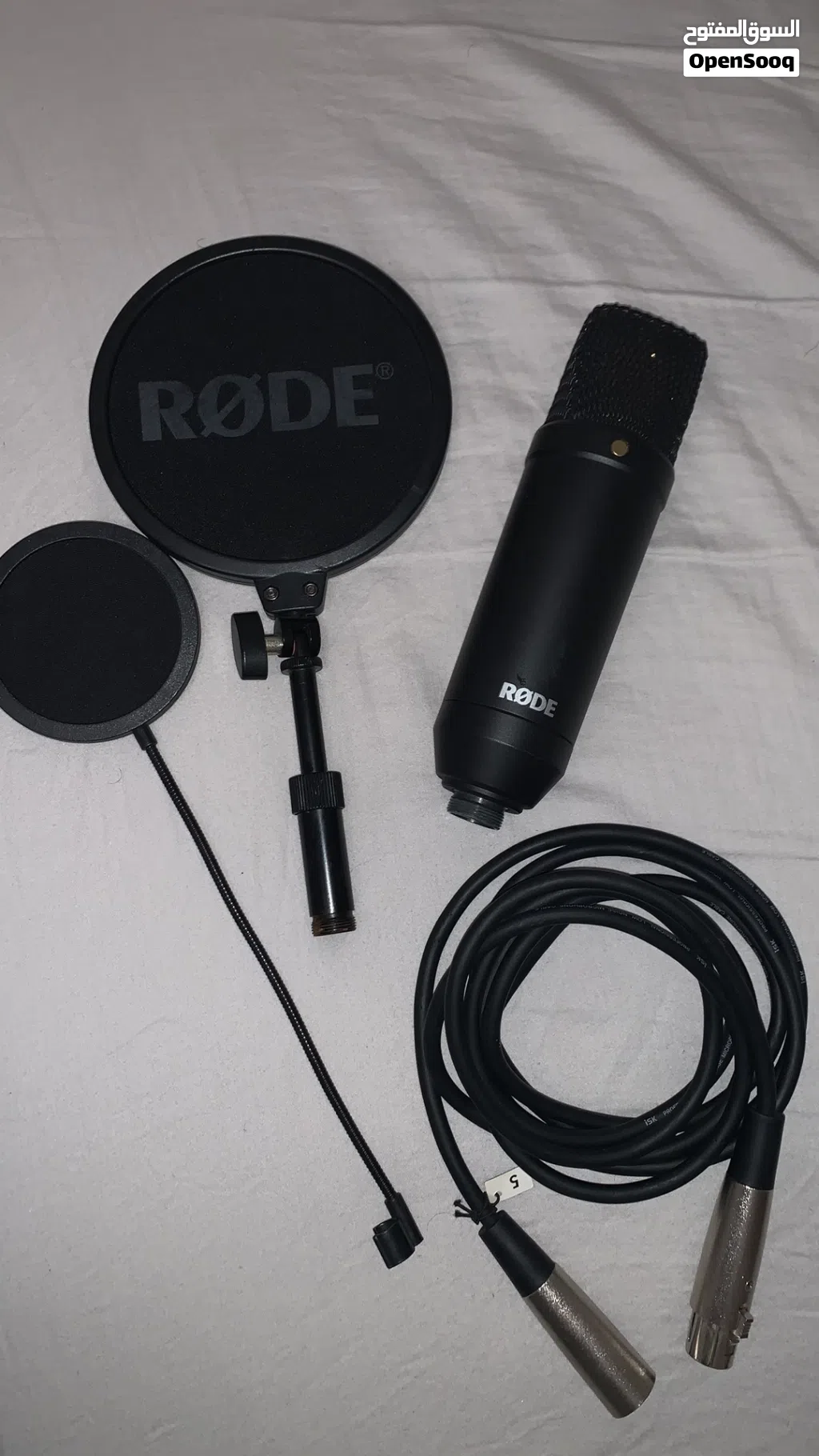 RØDE NT1 microphone in amazing condition