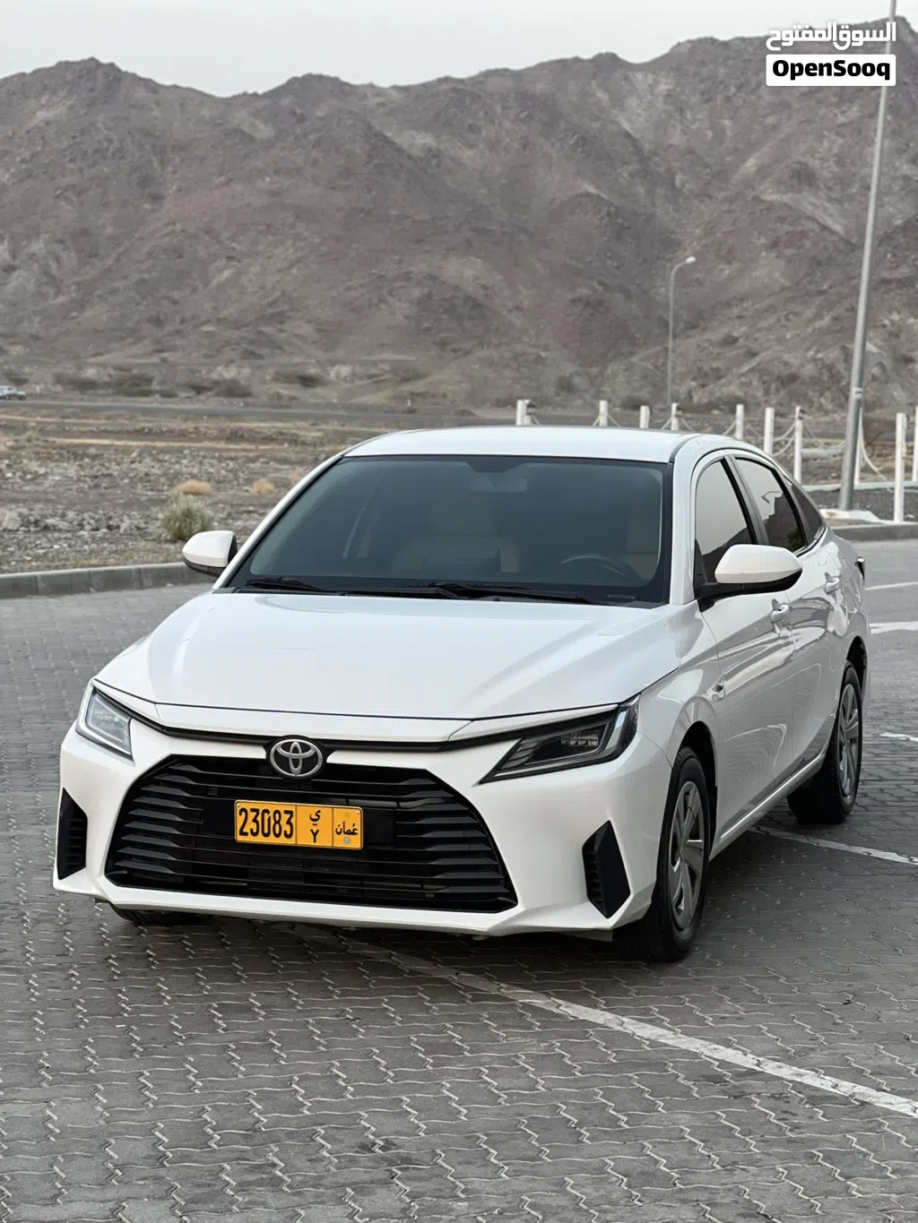 تويوتا يارس SE