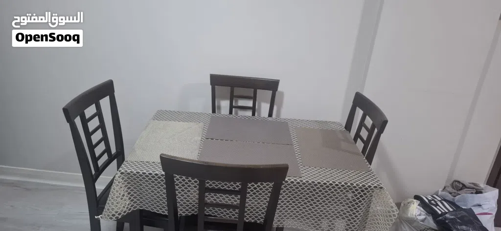 dining table for sale