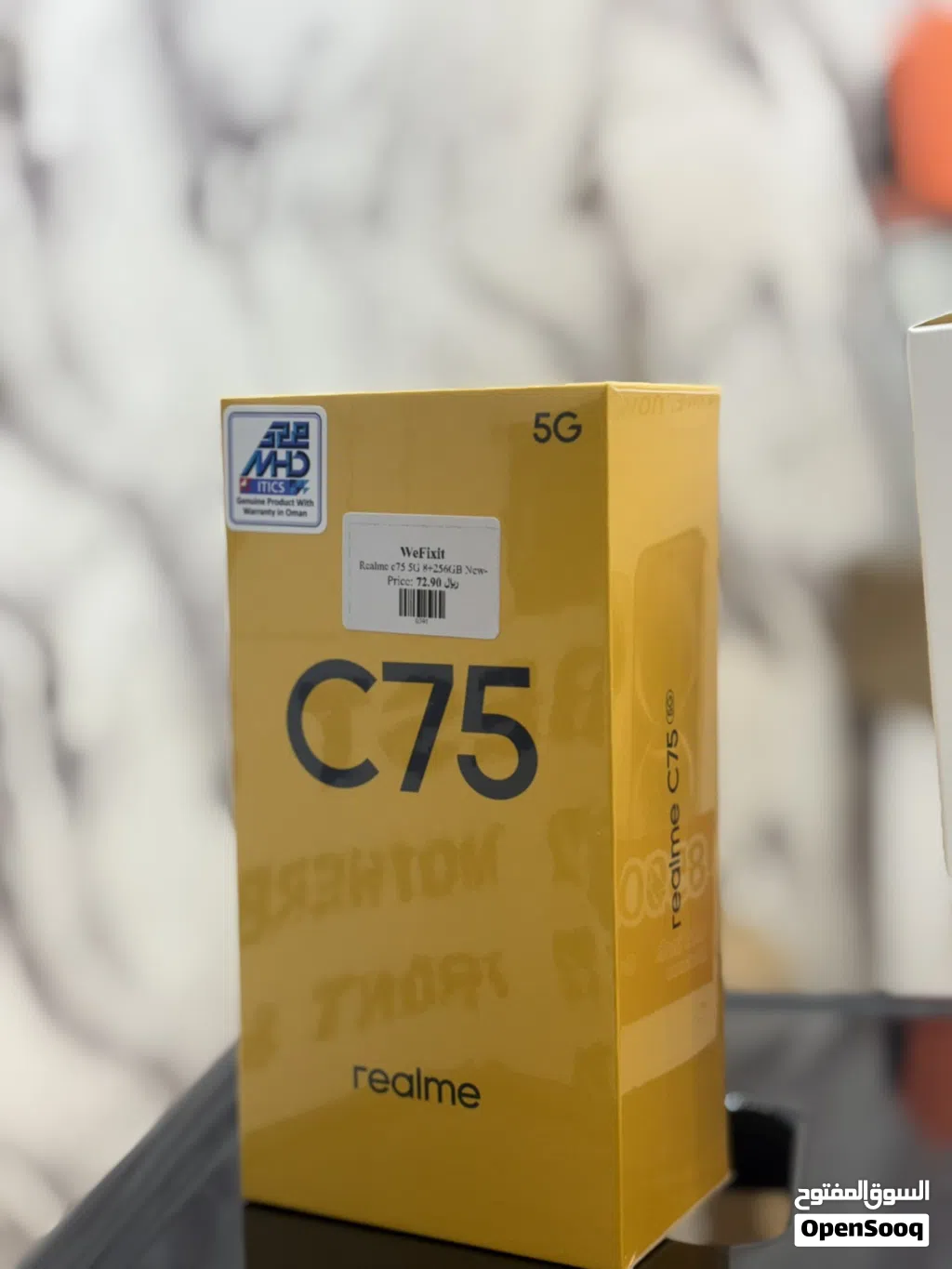 PRICE DROP, REALME C75 8GB 256GB. (5G) COLOUR:LIGHTNING GOLD