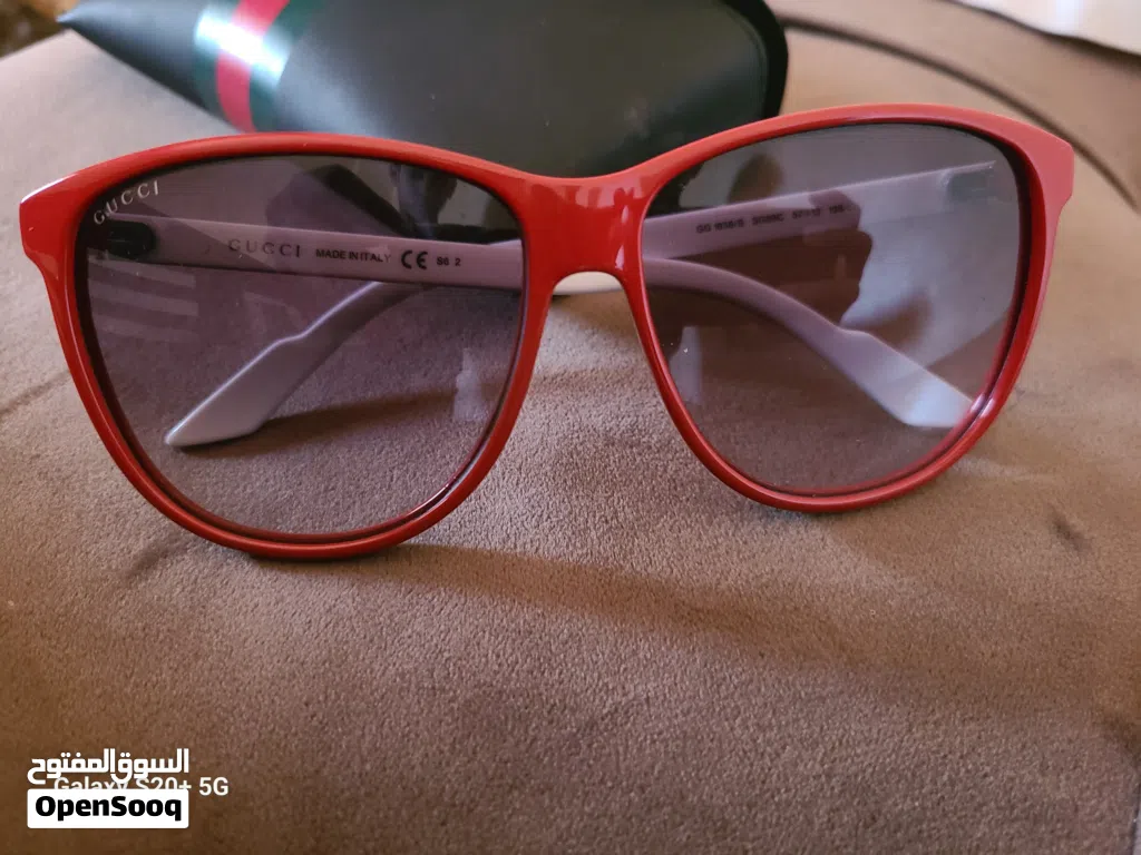 نظاره جوتشي اصليه للبيع GUCCI