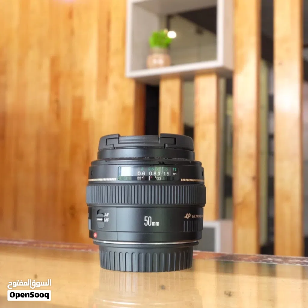 عدسة كانون EF 50mm f/1.4 USM مستعملة بحالة ممتازة - لتصوير بورترية سينمائية