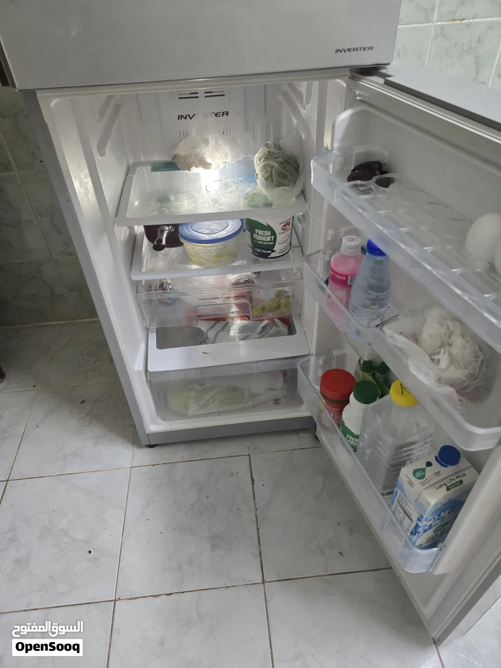 HITACHI REFRIGERATOR 200 LT GOOD CONDITION, WORKING FINE 40 OMR SLIGHTLY NEGOTIATE