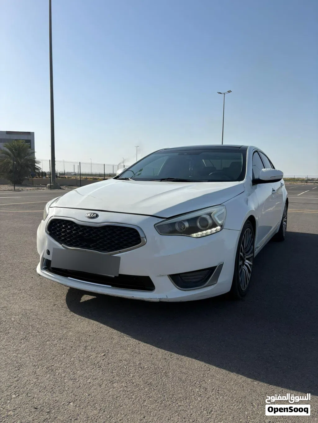 كيا كادينزا Limited