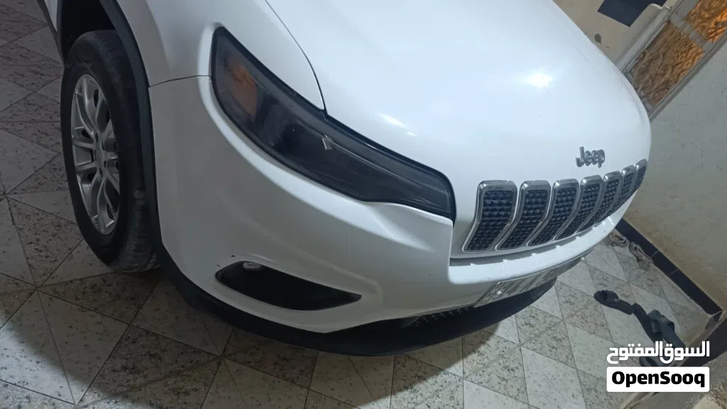 جيب جراند شيروكى Cherokee 4xe