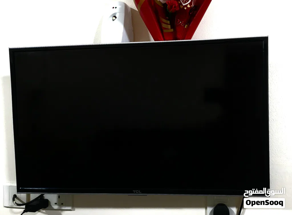 TCL Smart Television
