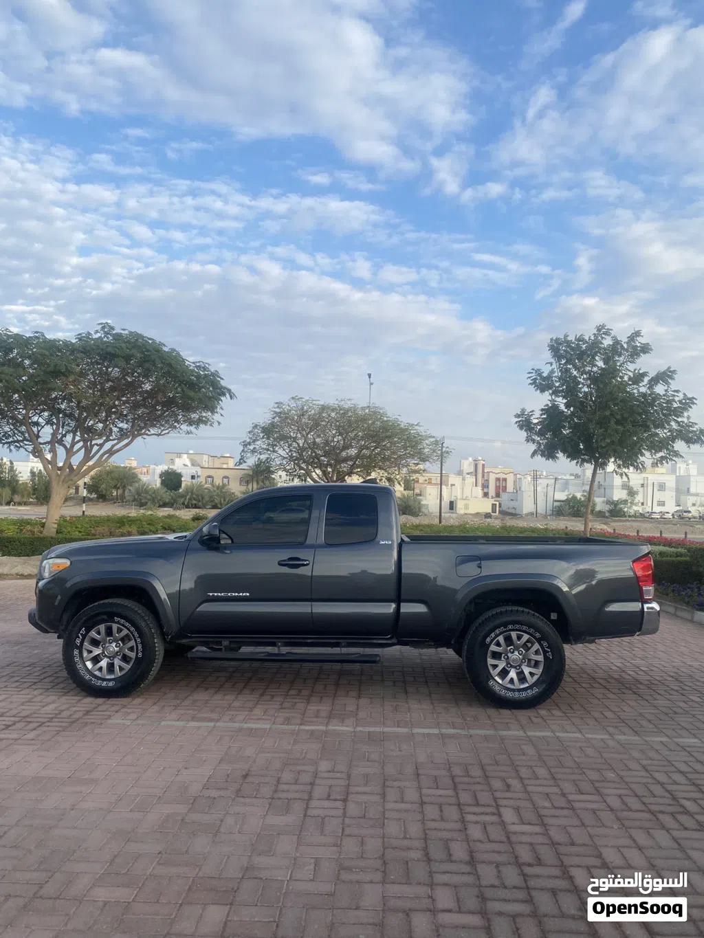 Toyota Tacoma SR5