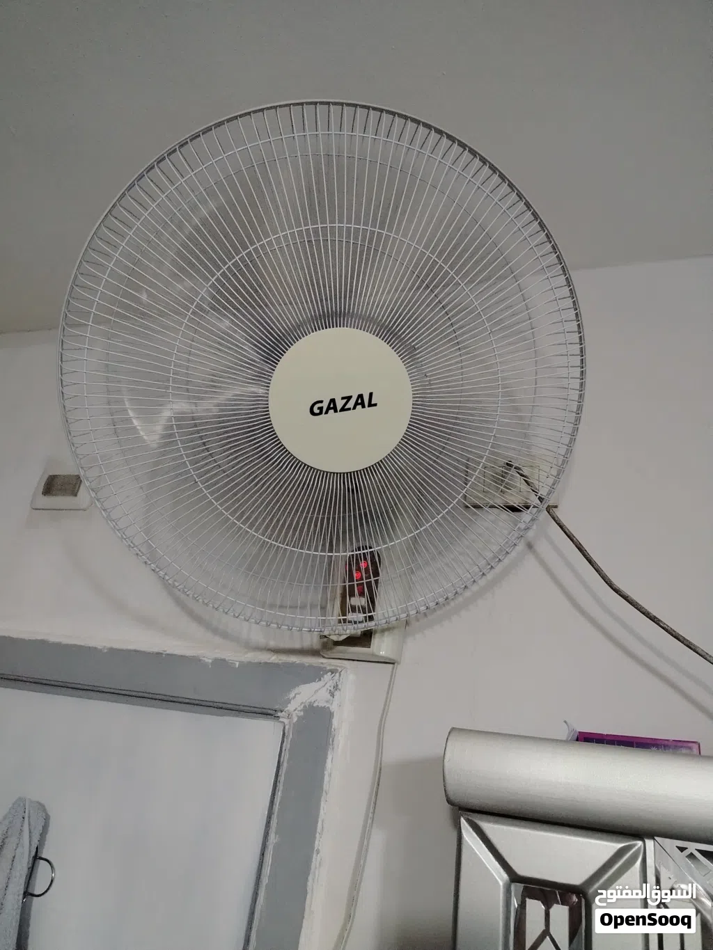 مروحه 20انش غزال مع ريموت
