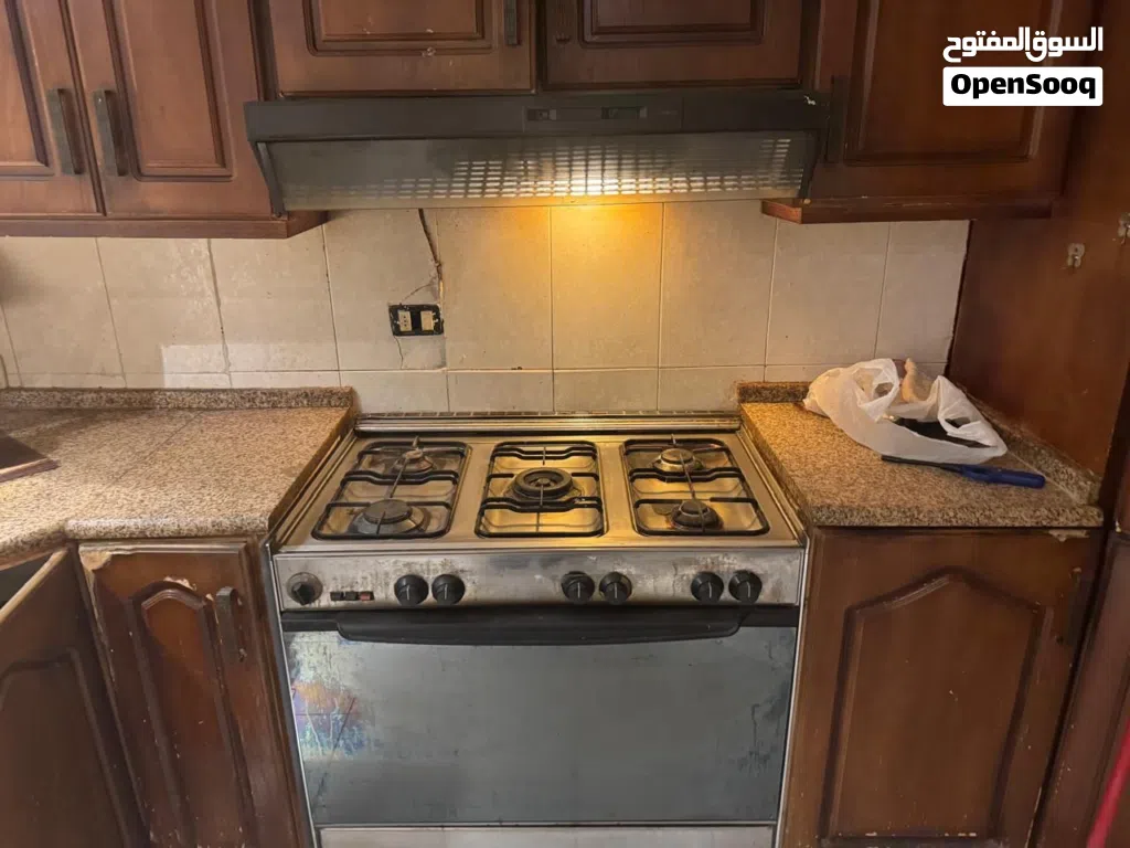 فرن مستعمل للبيع