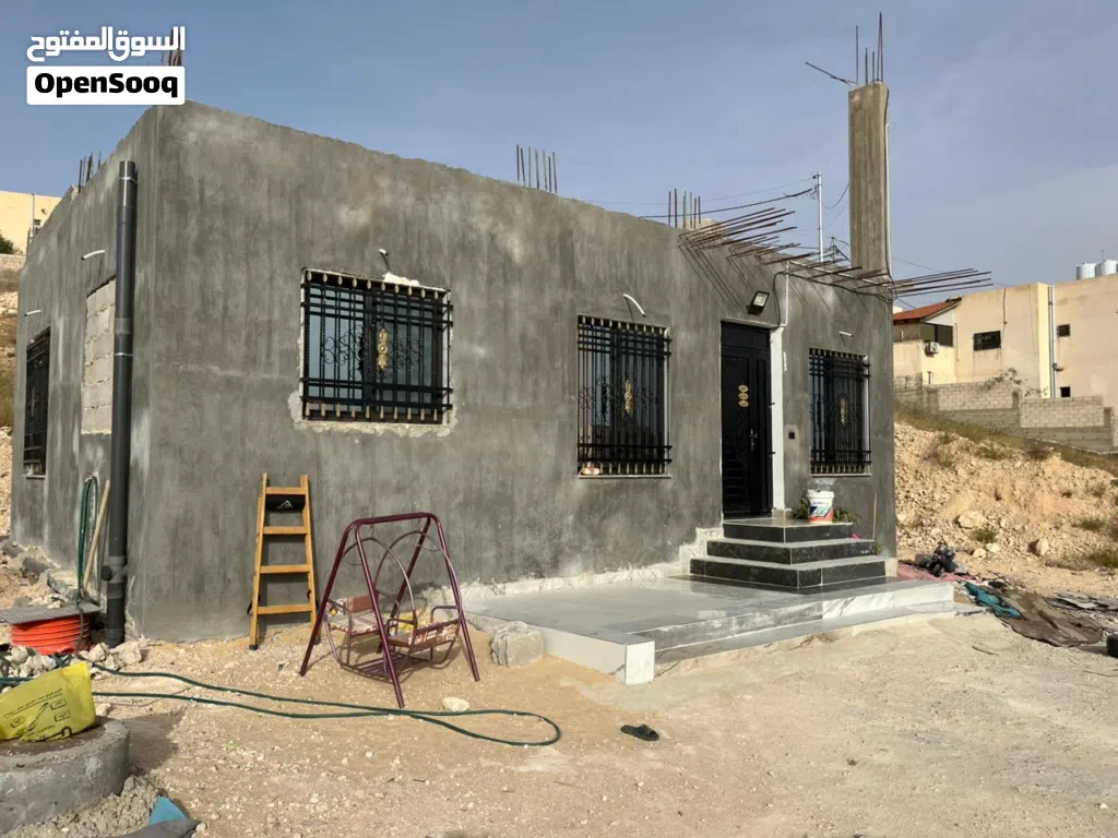 بيت مستقل للبيع في ضاحية المدينة