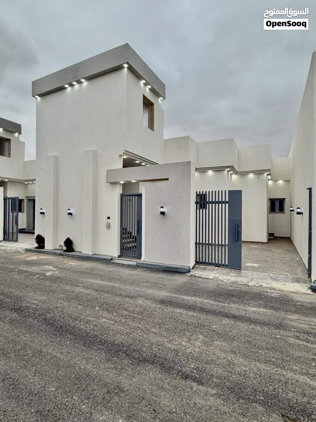 منازل للبيع اسعار ممتازة تشطيب حديث