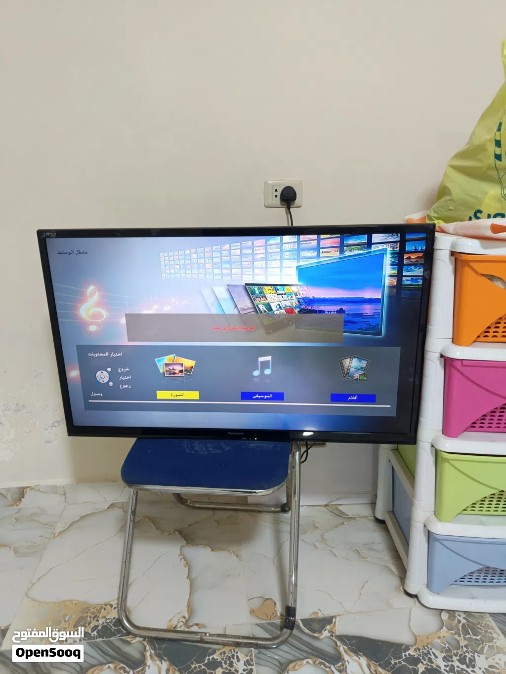 شاشة باناسونك 42 full hd تب نظافة مع ريموت وعلاقة هدية