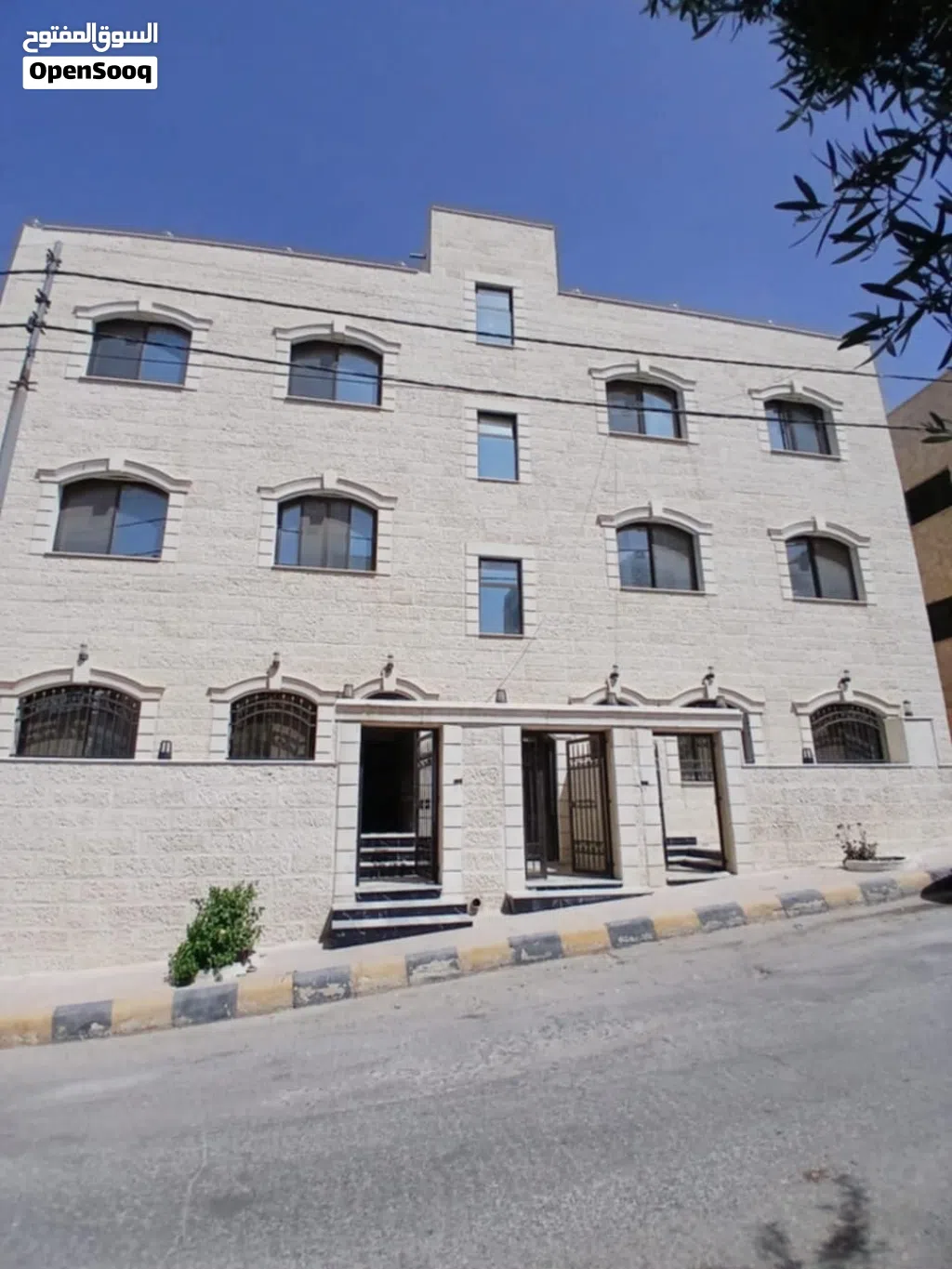 شقق للبيع