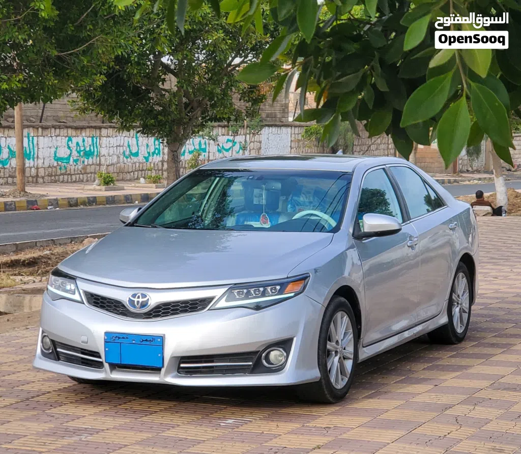 تويوتا كامري XLE