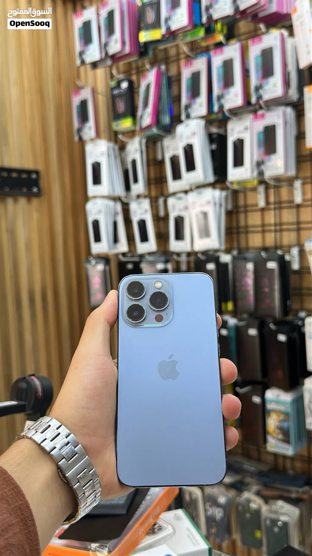 ايفون 13 برو نضيف مش مفتوح