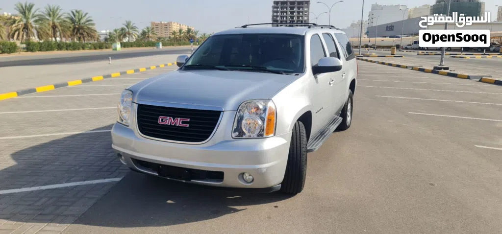 GMC Suburban