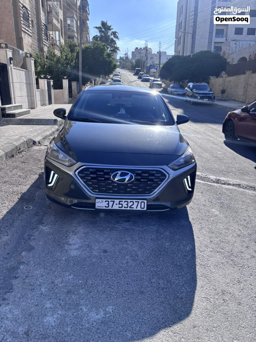 هيونداي ايونيك Standard