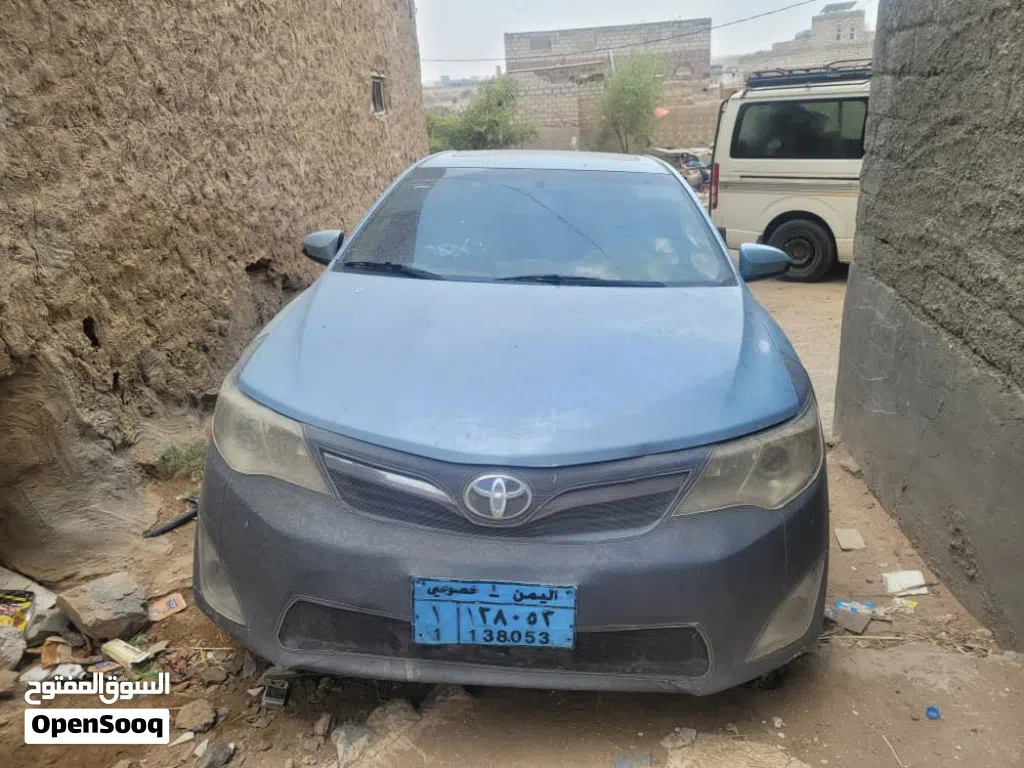 تويوتا كامري XLE
