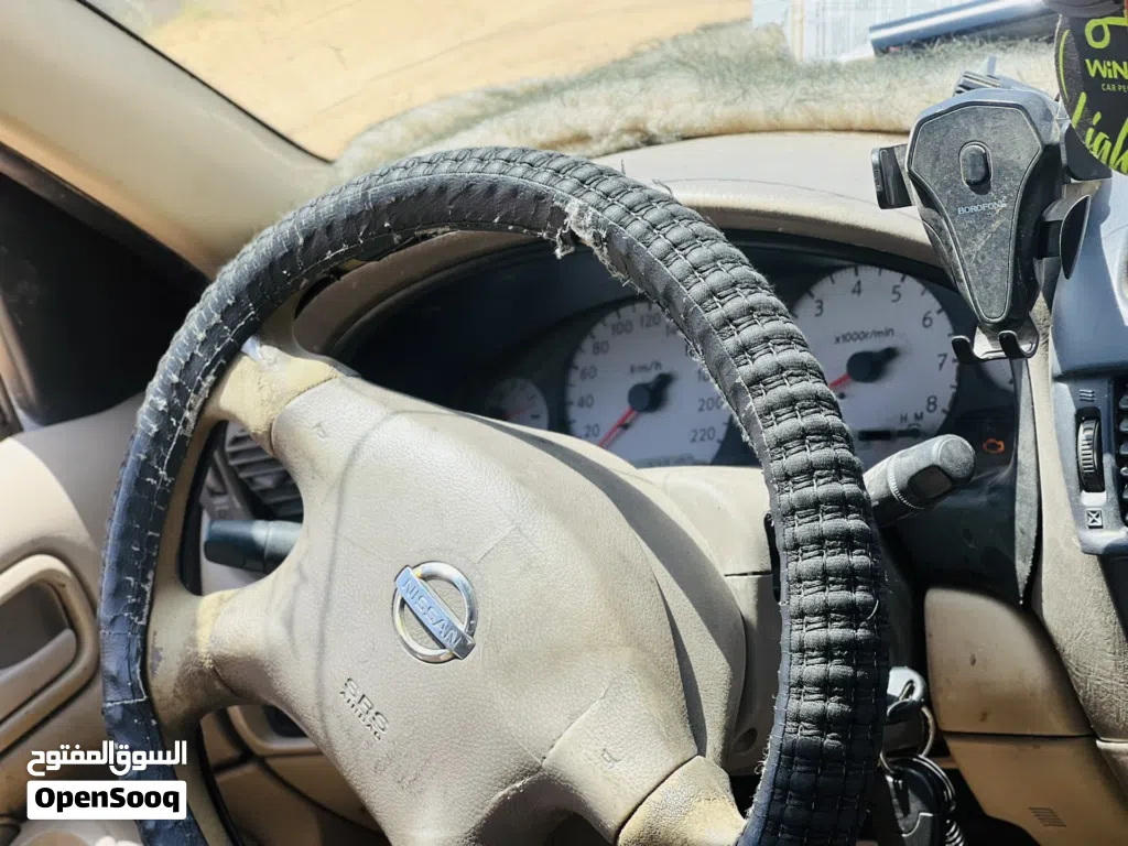 Nissan Sunny S