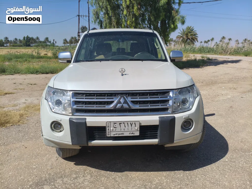 Mitsubishi Pajero GLS Top